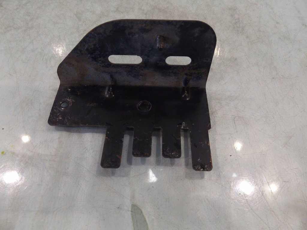 фото №1, Alfa 147 кронштейн основа коробка запобіжників