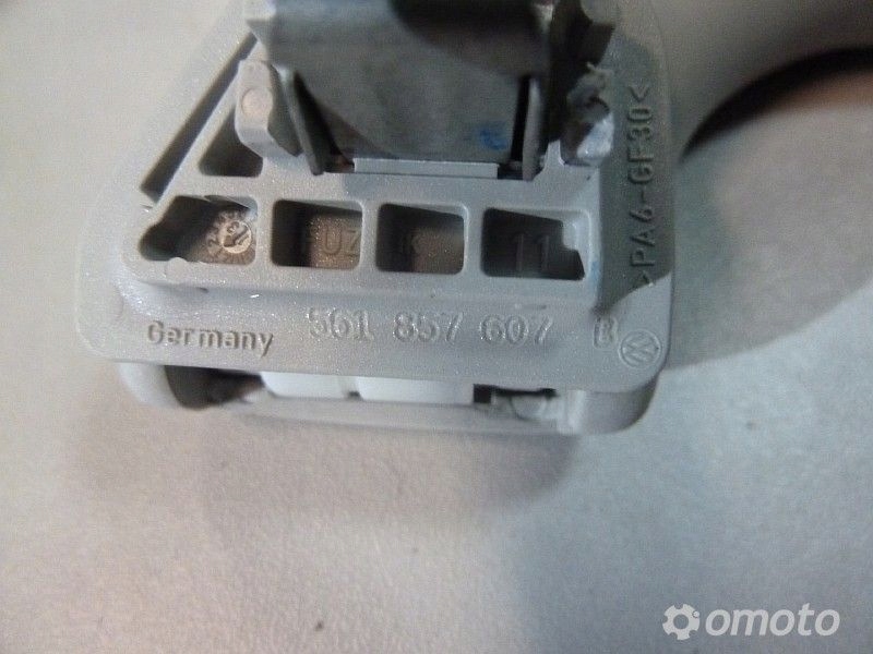 фото №2, Skoda octavia ручка кронштейн стельовий 561857607b