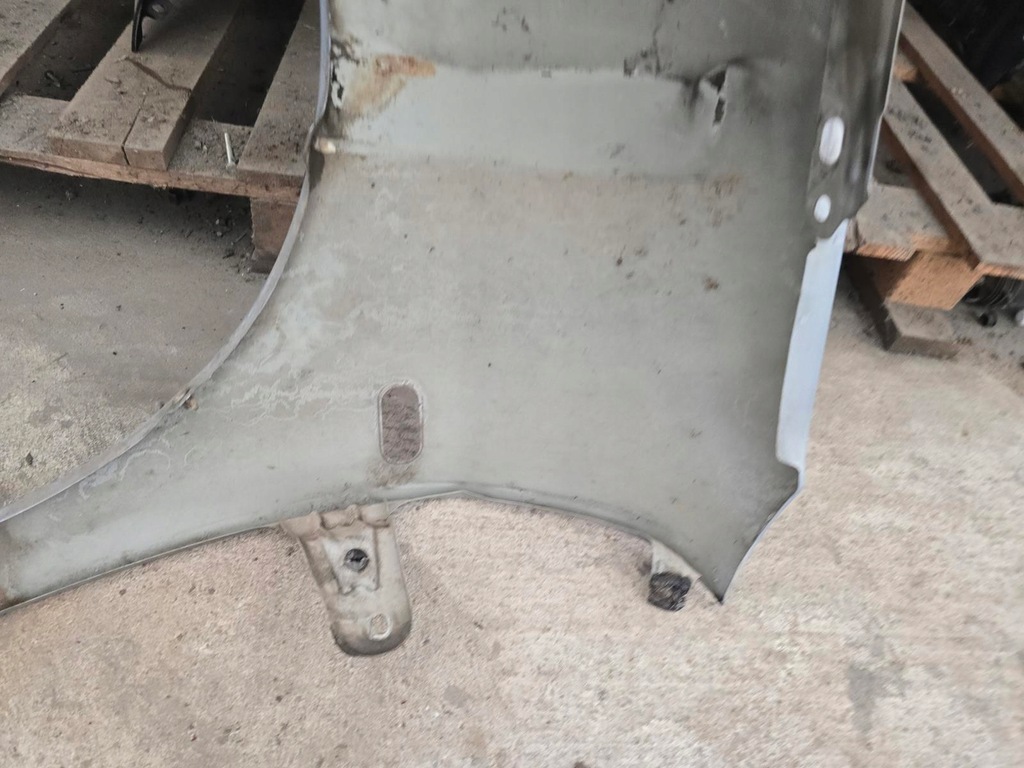 фото №10, Крила правий перед seat ibiza iii 6l ls5t