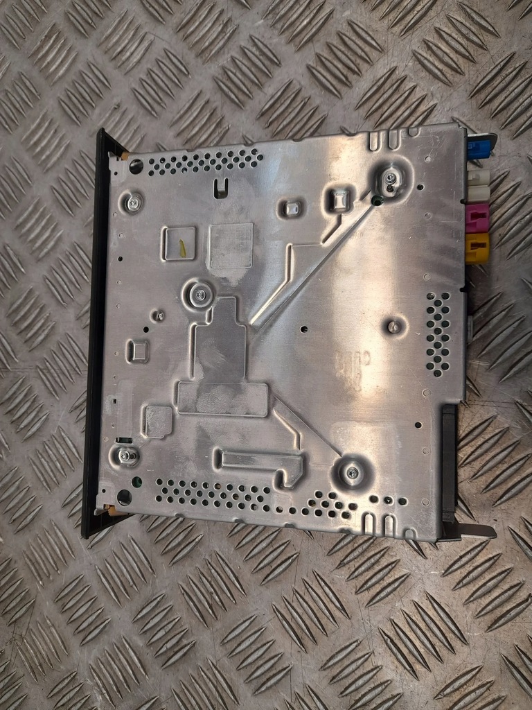 фото №5, Audi a4 s4 b9 8w0035652g з передній автомобільна магнітола