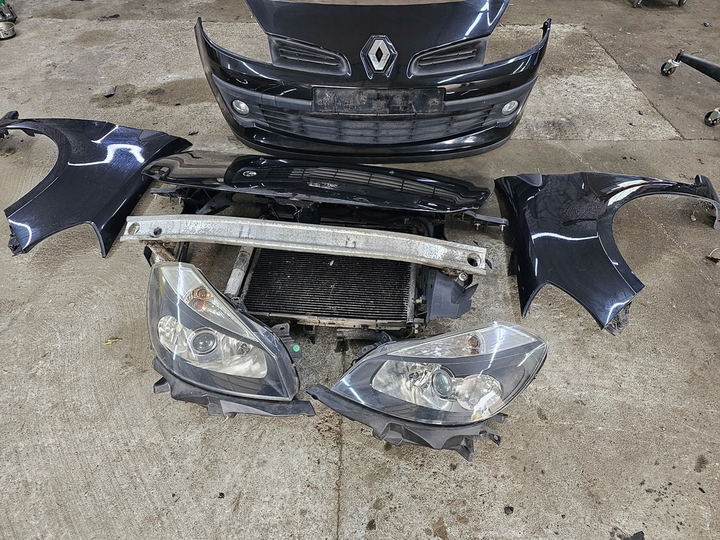 фото №1, Clio iii бампер лампы капот pas перед nv676