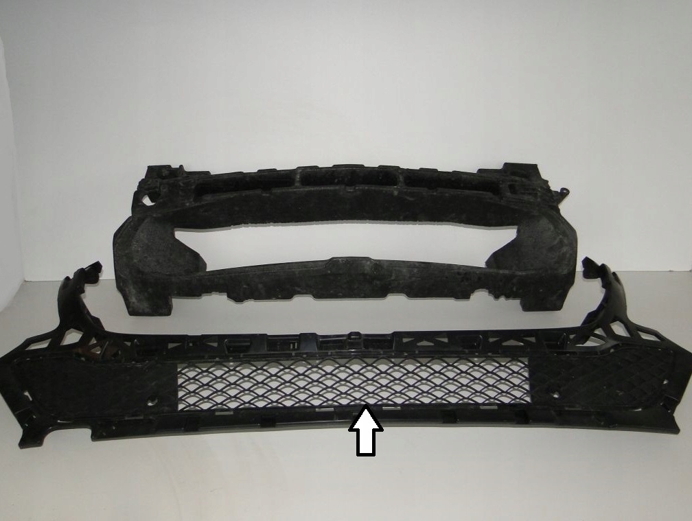 фото №1, Mercedes gle w166 166 решётка средняя рамка