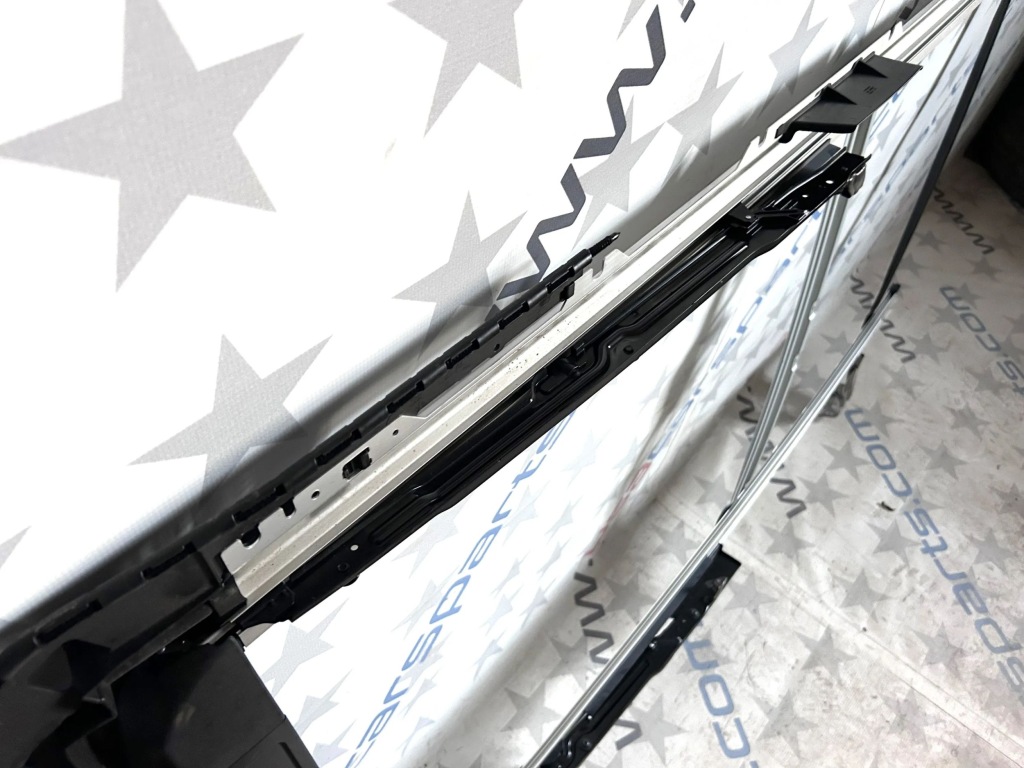 фото №2, Subaru forester sj 2015 люк