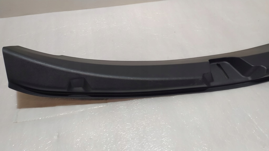 фото №5, Молдинг накладка багажника tesla 3