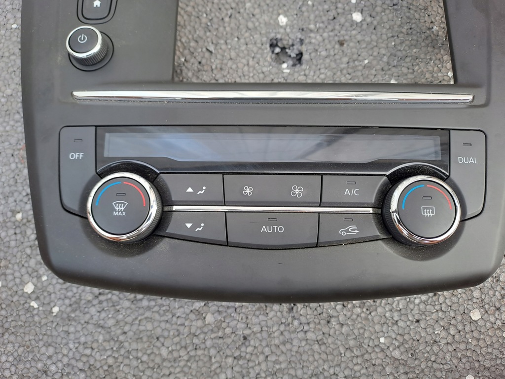 фото №2, Рамка панель навигации радио renault kadjar