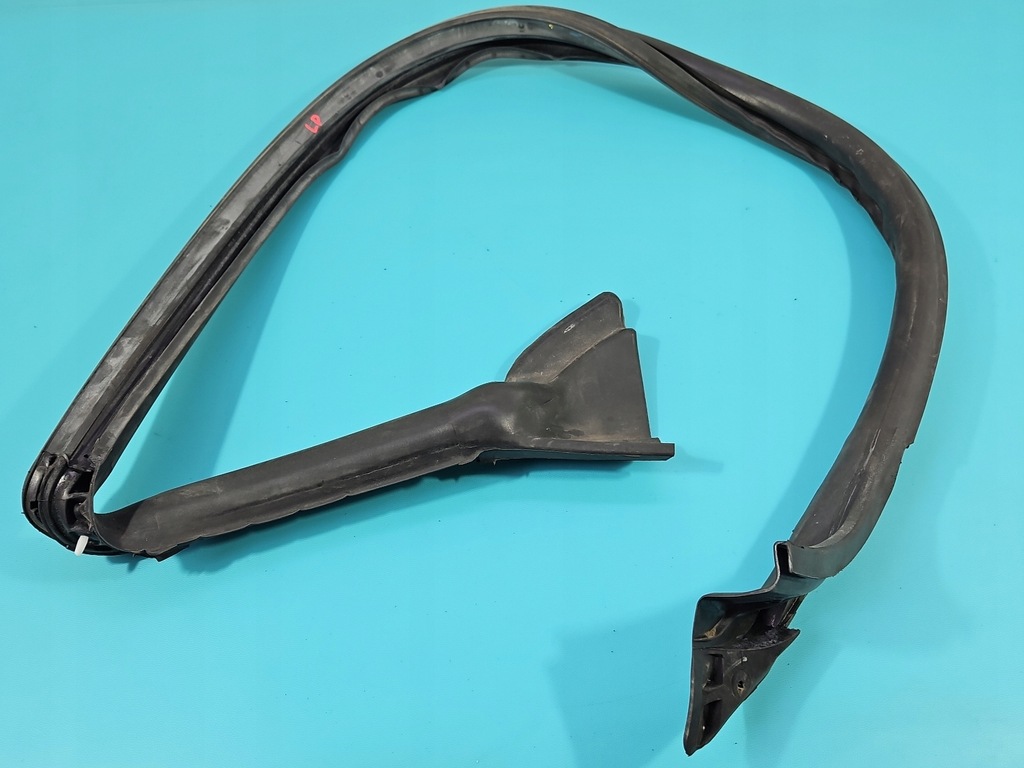 фото №1, Прокладка дверь перед левая ford mustang v 04-14