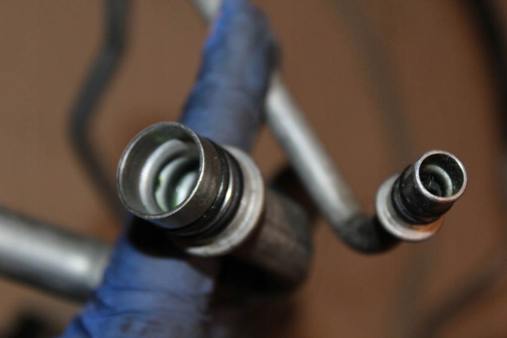 фото №10, Corolla verso ii europa трубки кондиціонера 04-08r 2.2 d4d 2ad