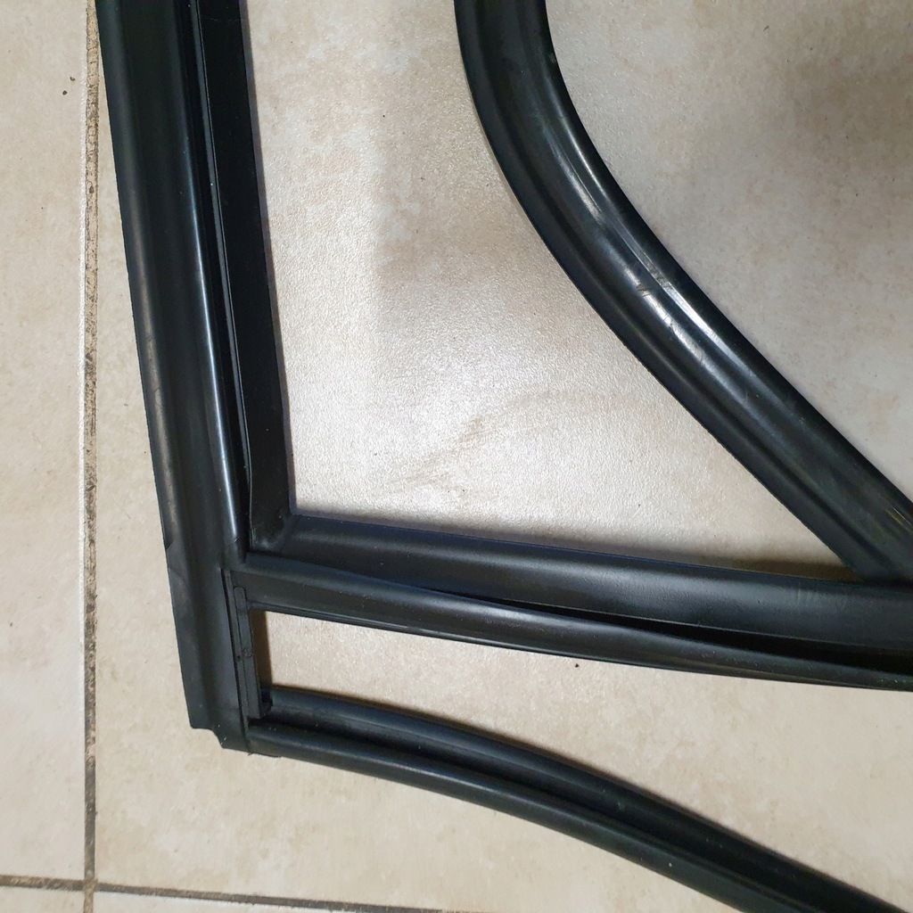 фото №13, Прокладка направляющая стекло левая правая bmw 1 e87 eu