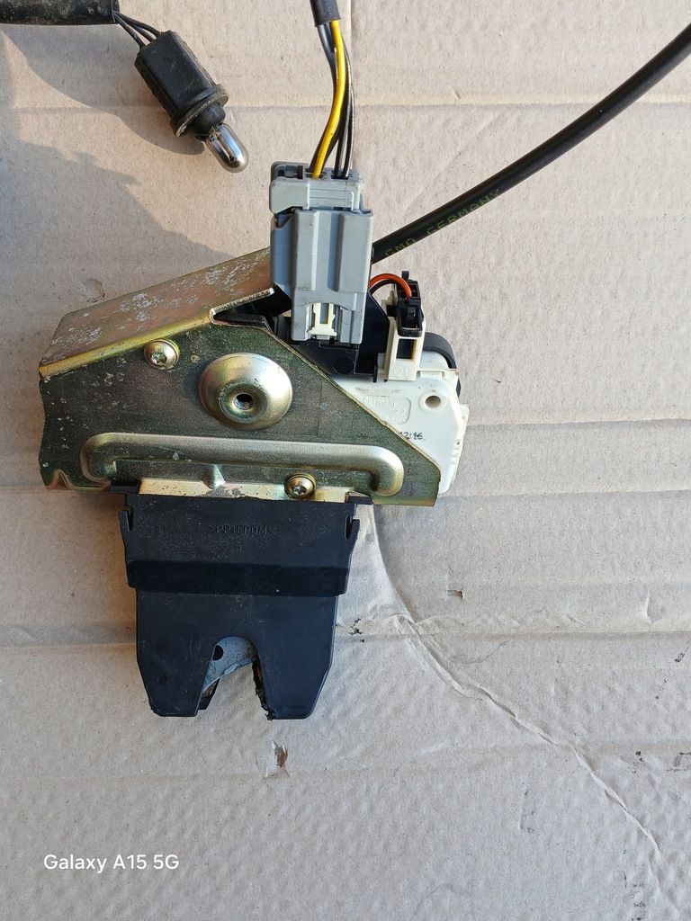 фото №6, Замок мікровимикач кришки задня комплект оригінал volvo s60 s 60 i