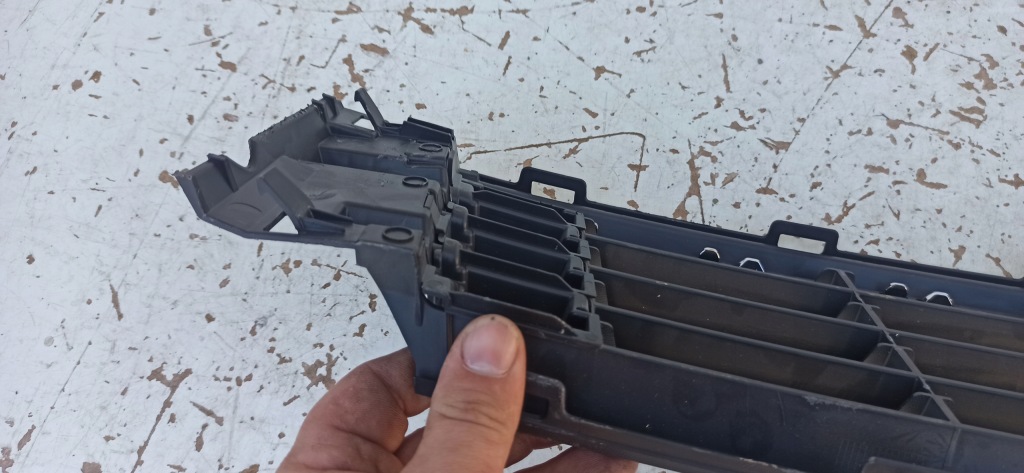 фото №10, Vw polo v 6c lift 14- решітка бампера перед хром