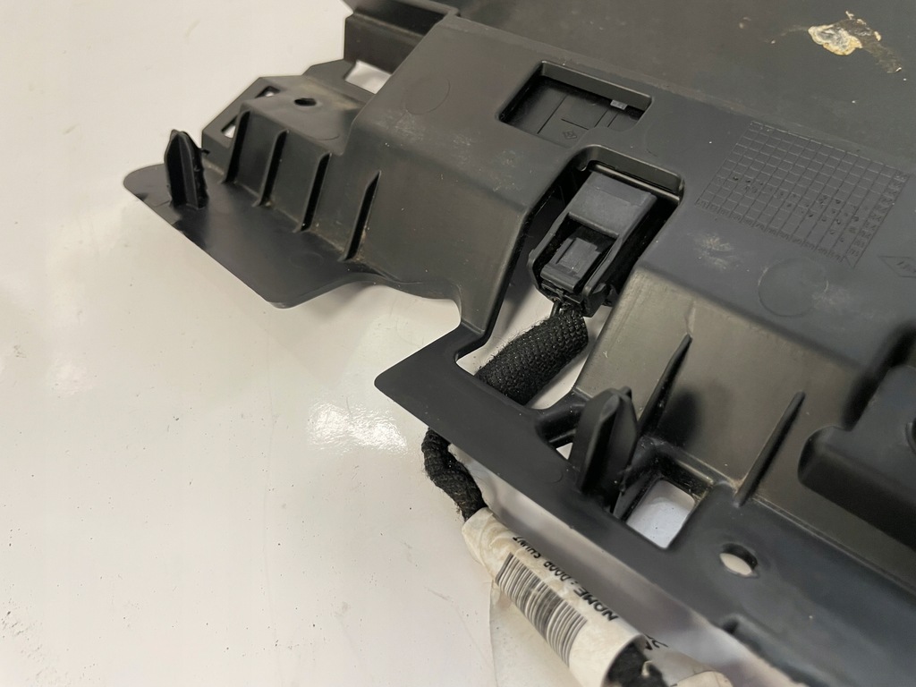 фото №11, Renault arkana 1.3 tce 22 лампа стоп кришки задній d28100jl000 265985894r