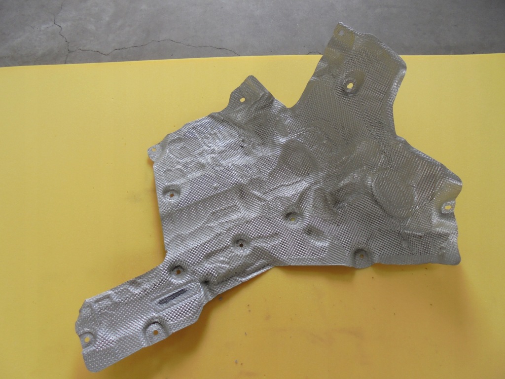 Купити Mercedes c klasa w 206 захист теплова