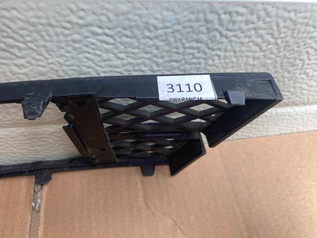 Bmw e60 e61 рестайлинг  lci решётка бампера правая перед ночь vision круиз-контроль Оригинал