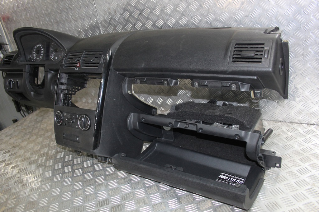 фото №6, Mercedes a w169 панель приладів панель приладів+ шухляда eu lift