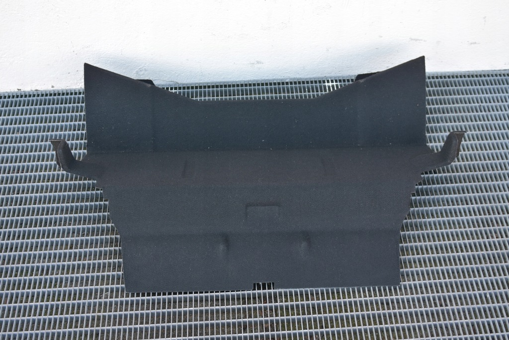 фото №1, Mercedes slk r171 w171 обшивка багажника