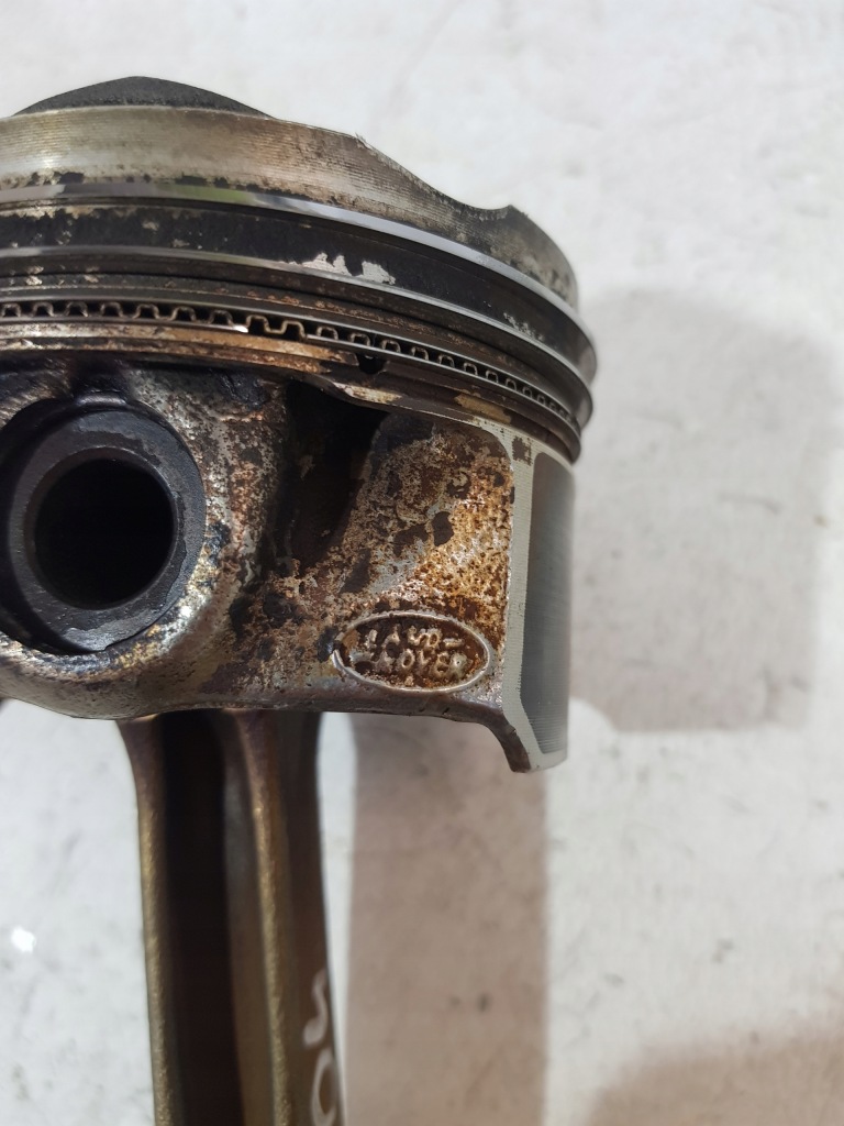 фото №11, Поршень шатун n18 jaguar e-pace land rover 2.0t pt204