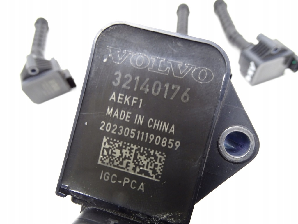 фото №11, Катушка зажигания 32140176 volvo xc40 xc60 ii xc90 ii s90 ii v90 i 2.0b