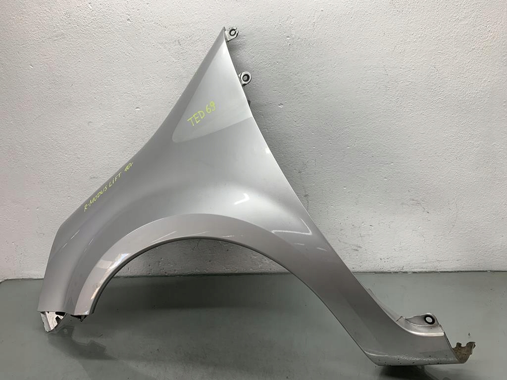 Крыло  левое  renault modus рестайлинг  1.5 dci 10 r Доставка