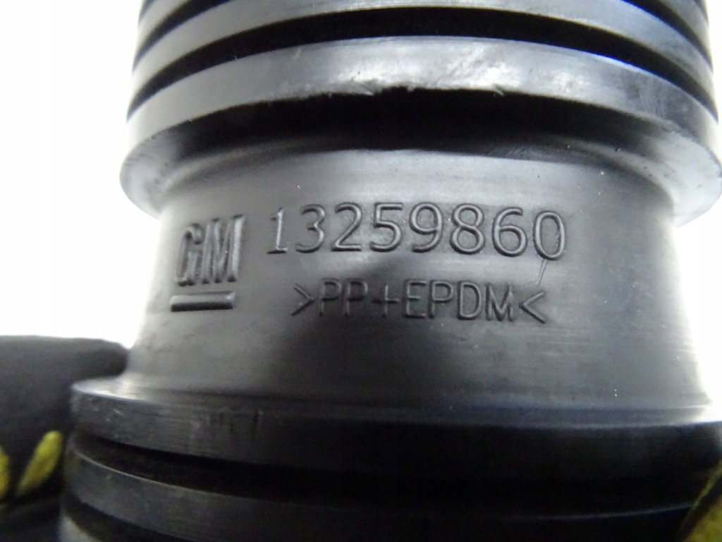 фото №3, Opel meriva b 1.4 turbo труба воздухозаборник воздуха