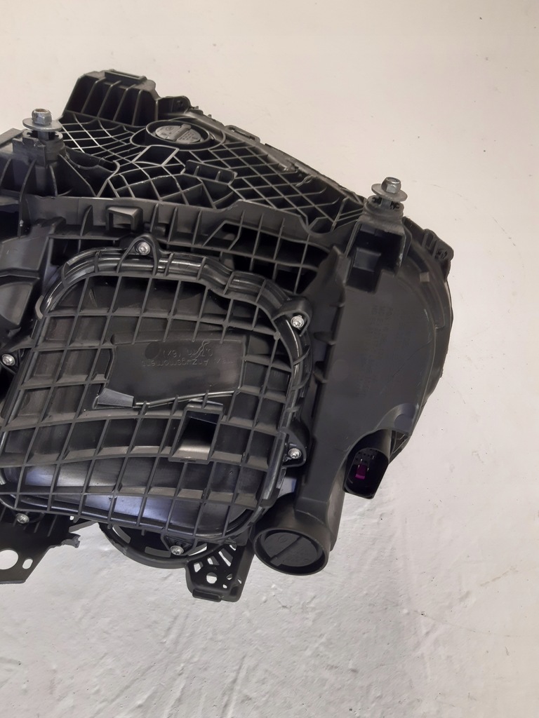 фото №9, Porsche taycan 9ja лампа ліва full led лівий