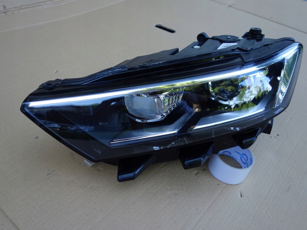 фото №2, Full led vw t-roc 2ga левый хороший