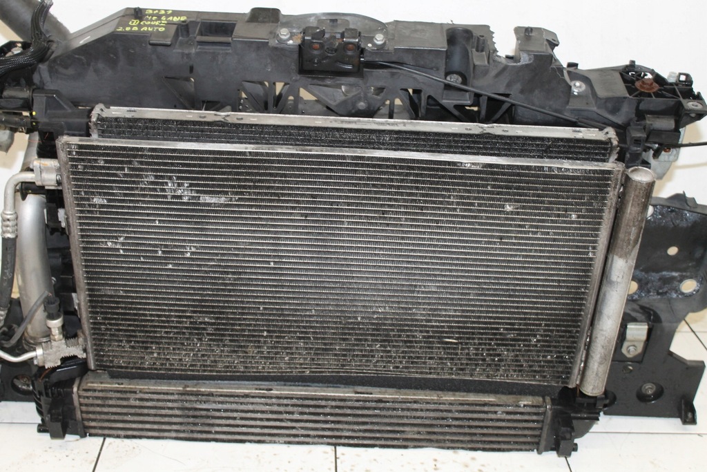 фото №4, Pas передній радіатор renault scenic iii 1.5 dci