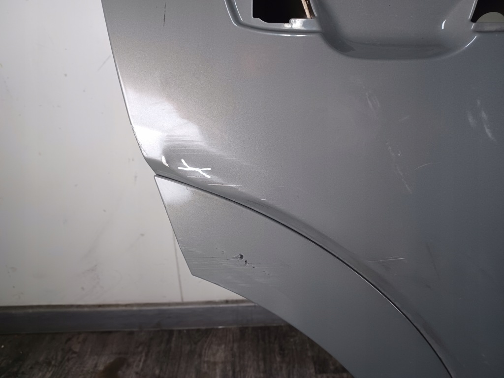 Двері -- audi etron e-tron 4ke задні праве -- задній праві Оригінал