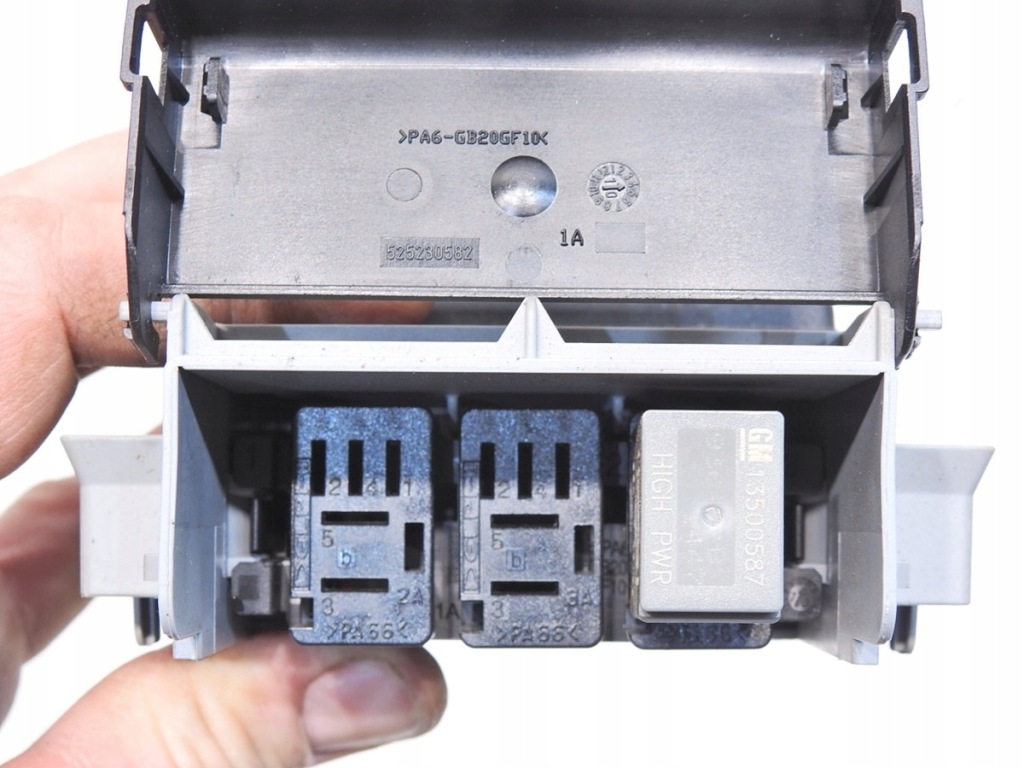 фото №8, Коробка предохранителей opel insignia a 2.0 cdti