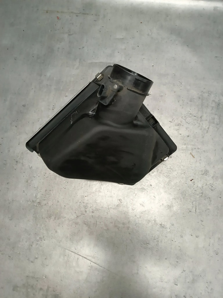 фото №1, Bmw 1 f20 f21 корпус фільтра повітря