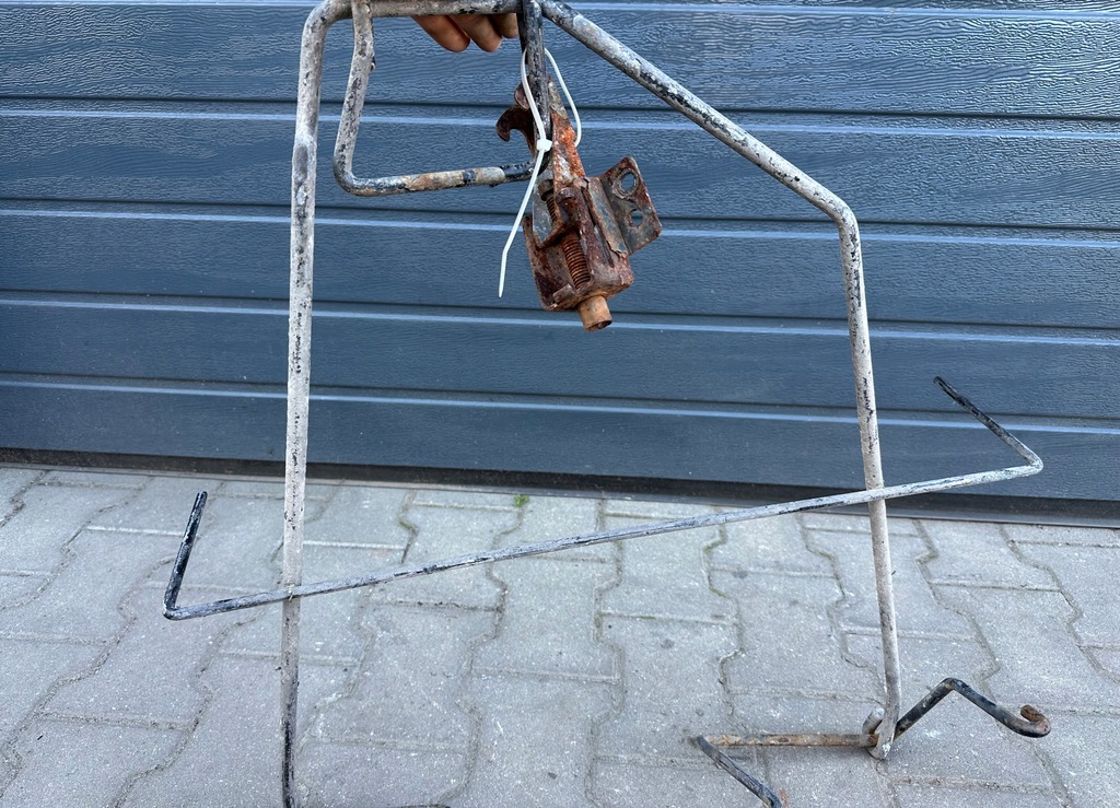 фото №8, Renault kangoo ii iii кронштейн корзина колеса запасного