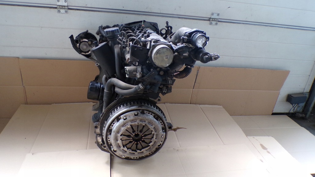 фото №13, Volvo v40 s40 lift 1.9dci двигатель f9k