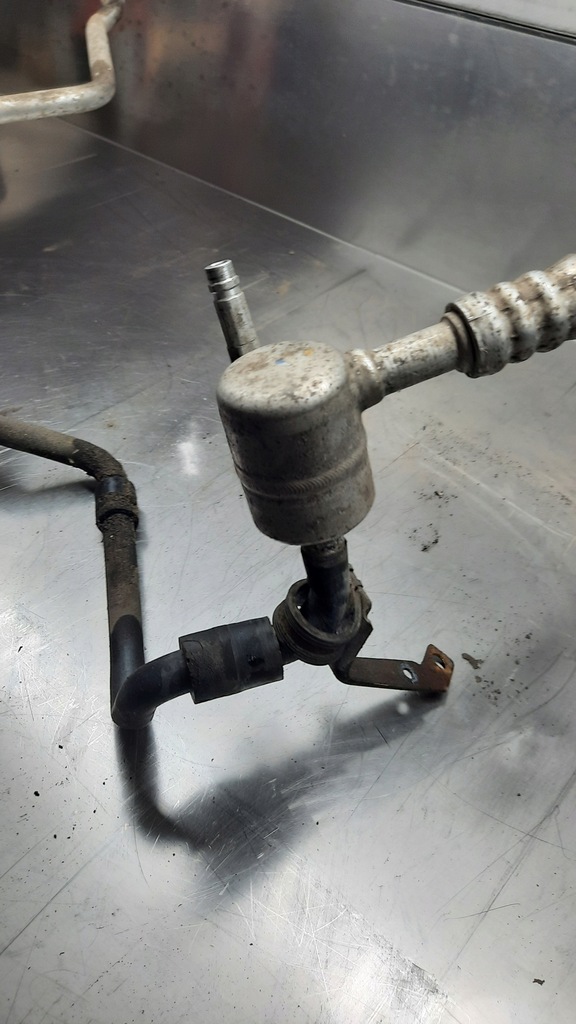 фото №7, Шланг кондиционера audi a3 8l 1.6b