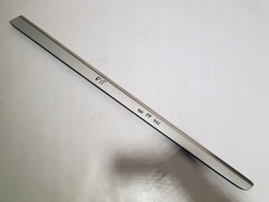 фото №1, Молдинг дверь правый перед mercedes ml w164 gl x164 775 c775