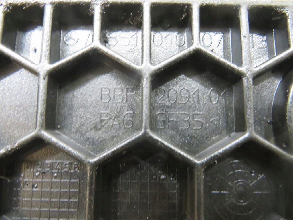 Піддон масляна mercedes 2.2 cdi a6510100713 Зі Шроту