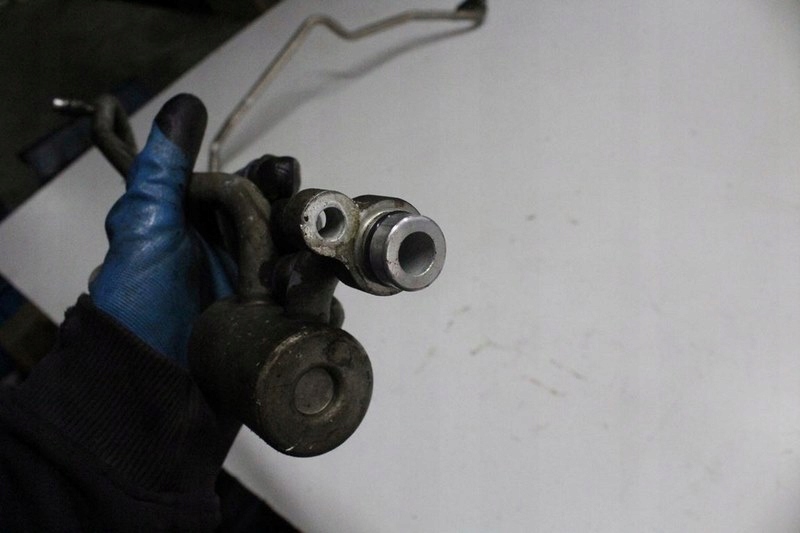 фото №2, Nissan x-trail 05 t30 труба шланг кондиционера