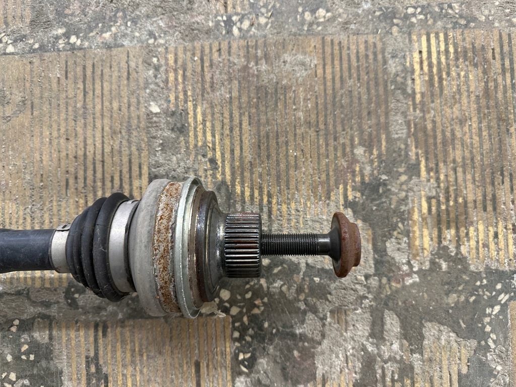 фото №5, Приводной вал левый задняя audi a6 a7 c8 оригинал 4k0501203