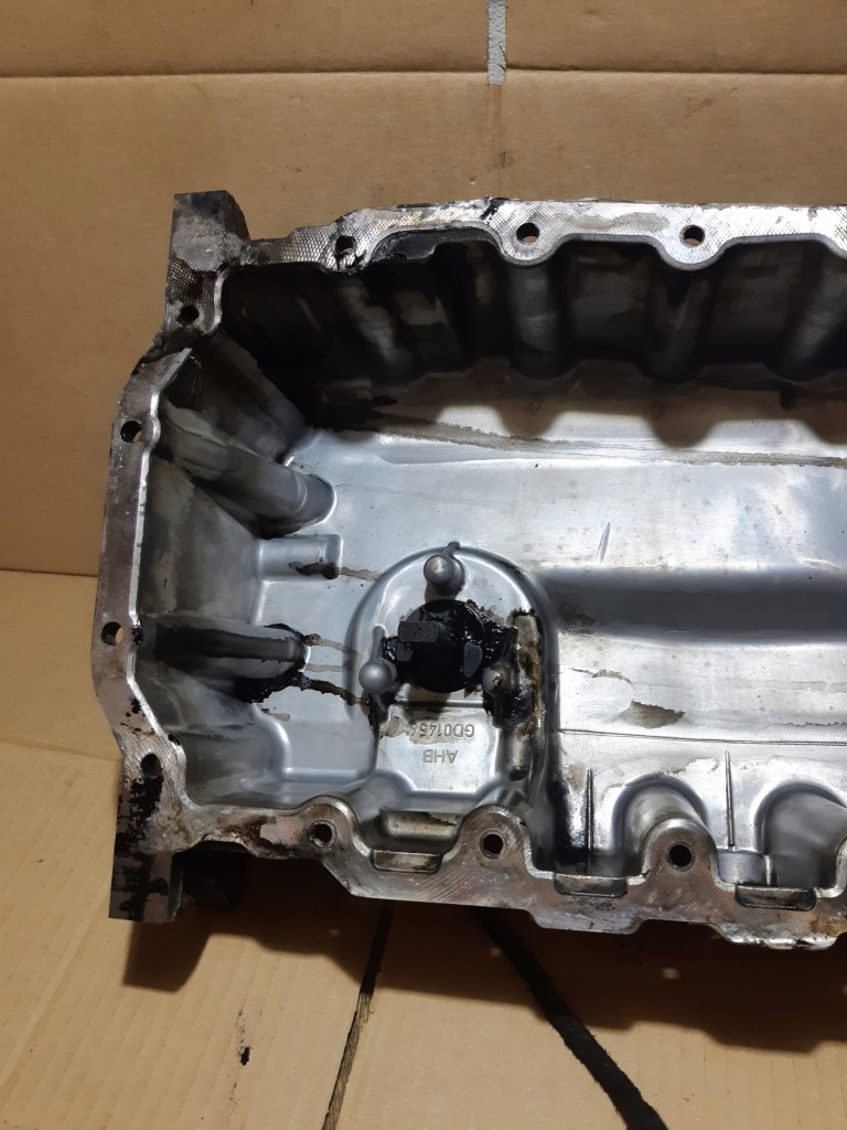 Купити Audi a3 8p 2.0 tdi піддон масляна датчик 03g103603ad