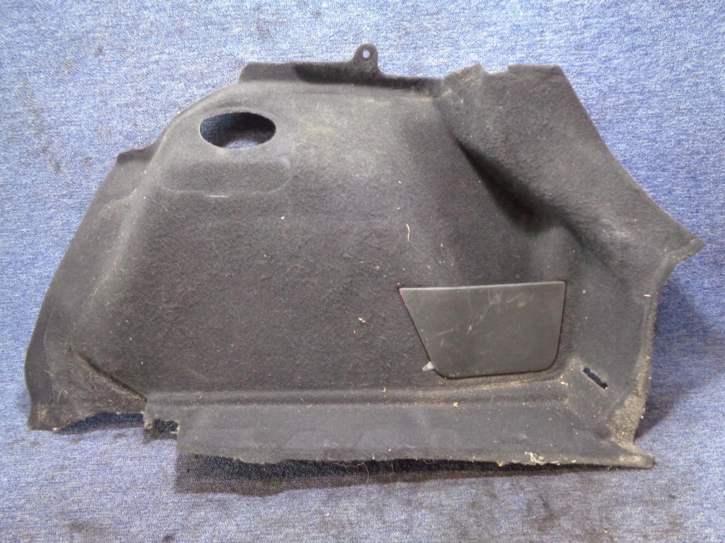 фото №1, Обшивка багажника alfa romeo giulietta 2010- правый