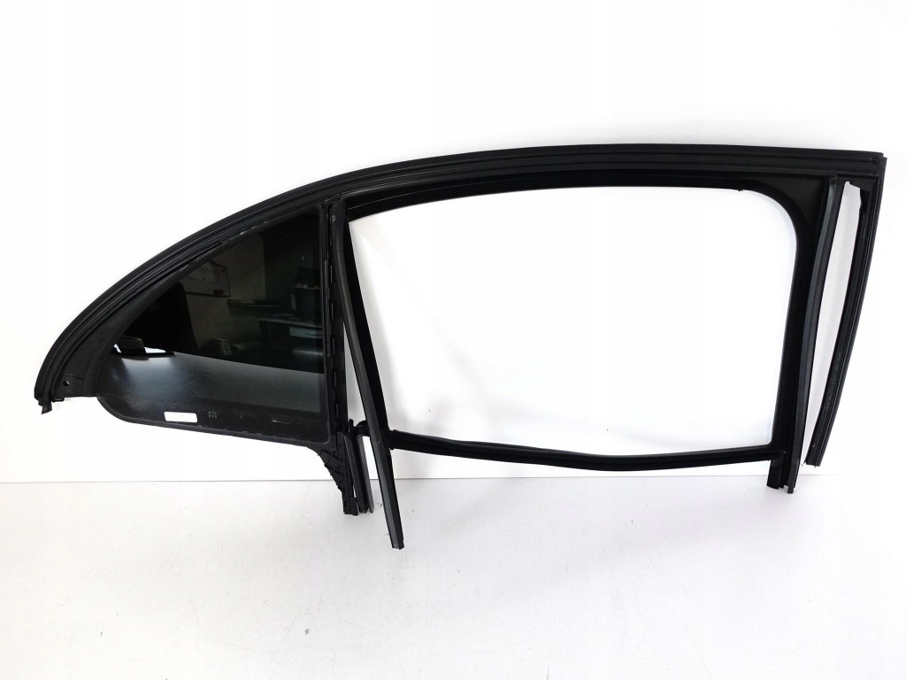 фото №1, Mercedes s-klasa w223 20- прокладка двері правих задня + скло тонована