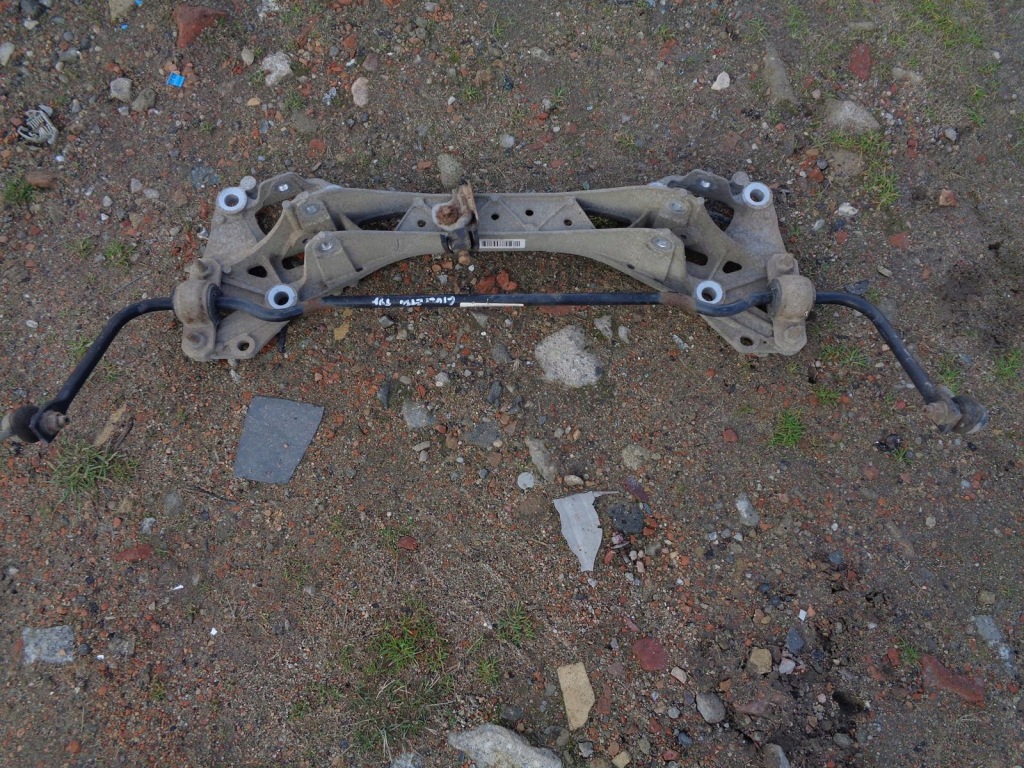 фото №3, Підрамник підрамник поперечина alfa romeo giulietta задній