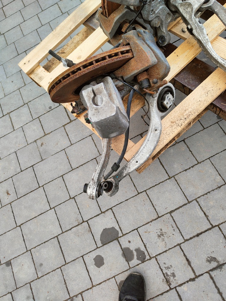 фото №3, Поворотний кулак ліва лівий правий перед range velar l560 jaguar f-pace