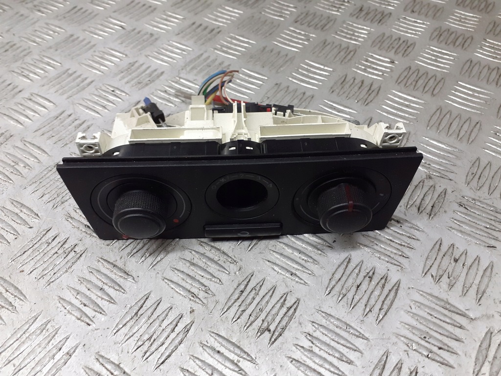 фото №1, Панель обдув seat arosa 6h0819045