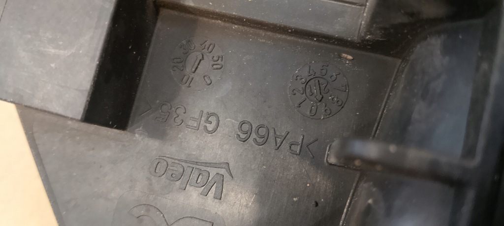 Радіатор повітря інтеркулер mercedes w118 w177 w247 a2475008500 оригінал Недорого