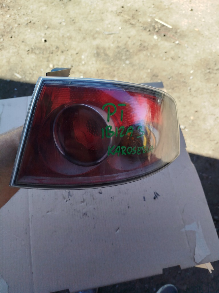фото №6, Лампа правий задня кузов seat ibiza iii