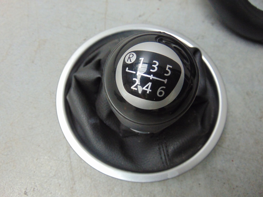 фото №10, Vw beetle 5c воздуховод ручка чехол рычаг кожа комплект