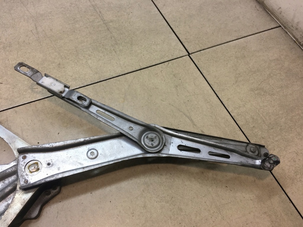 фото №6, Подъемник стекло правый перед zafira a