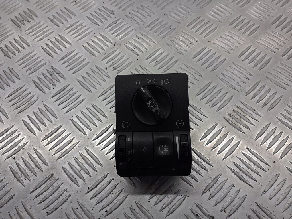 фото №1, Переключатель света opel corsa c 0524119