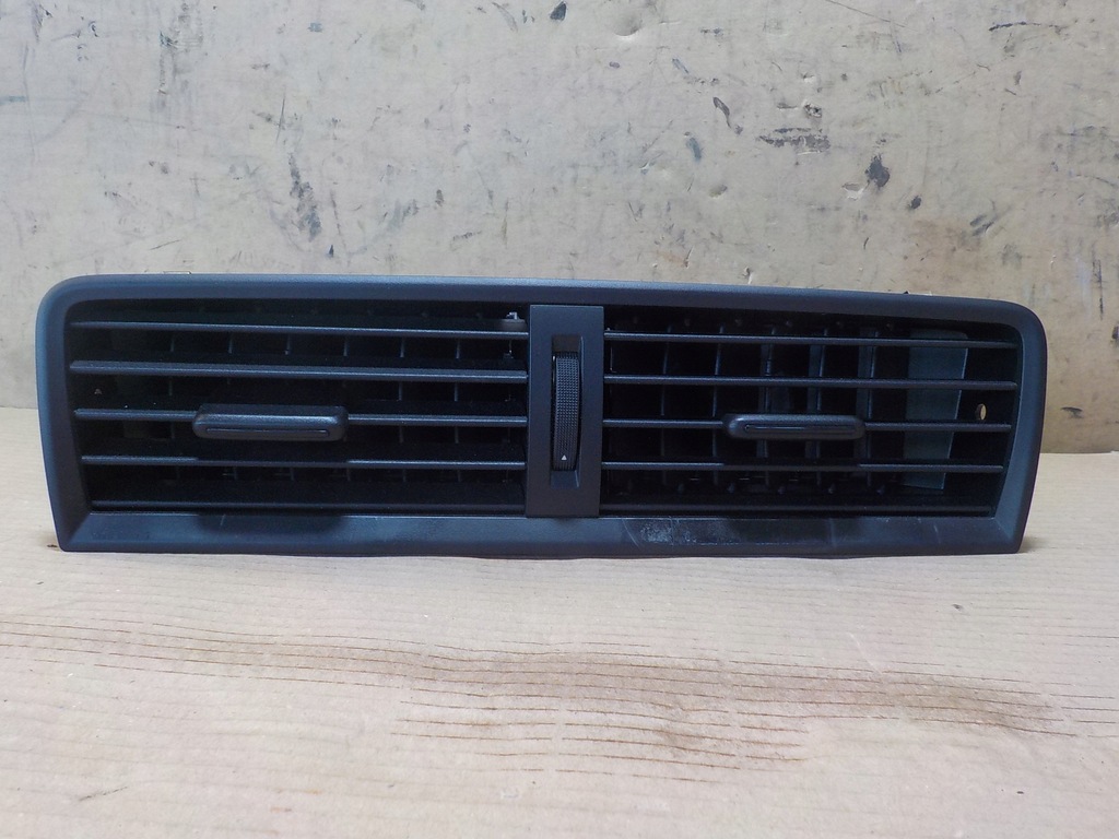 фото №8, Ґрати обдув середина fabia iii 6v0820951b