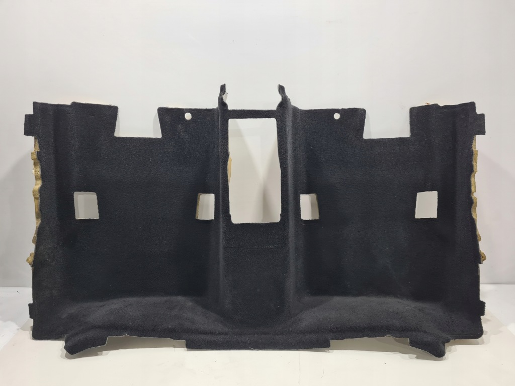 фото №1, Mercedes c-klasa w205 килимок обшивка задня sedan