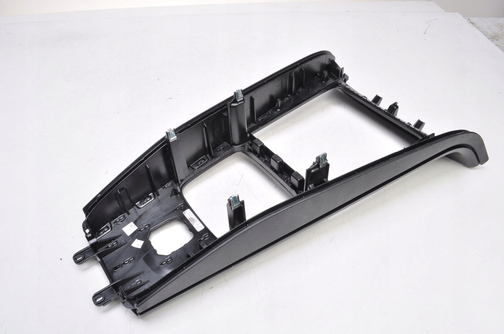 фото №11, Mercedes w177 туннель средний anglik a1776801201